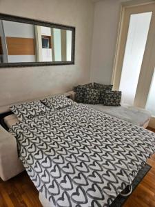 Belville Central Apartment with Free Parking