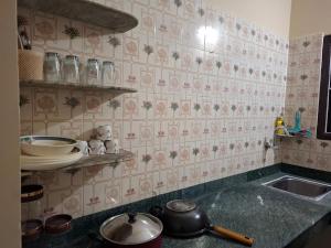 2BHK Home 2AC Parking Residential Main Road