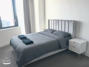 Modern 2 bedroom flat in Isle of Dogs