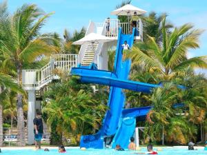 Apartment Playa Blanca Pools Slides