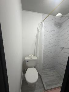 habitacion privada cerca la centros y hospitales bogota