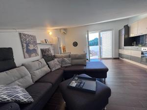 Three Queens Sunshine Apartment