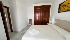 Alojamiento con balcon y espectaculares vistas al mar