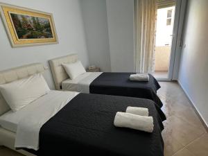 Modern two bedroom apartment by the Sea