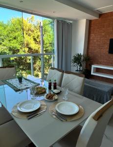 Apartamento com vista para piscina
