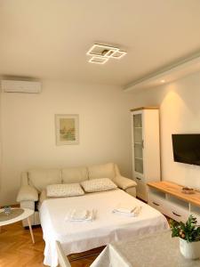 Talija Apartments