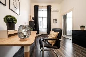 ALIZA HOME Apartment