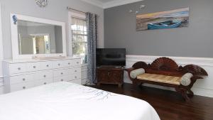 West Cape Oasis