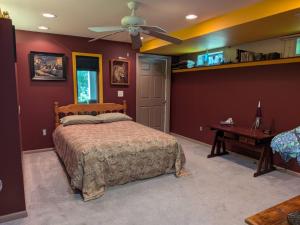 FIFA Basecamp with 2 Kitchens, 5BR, 4 Baths