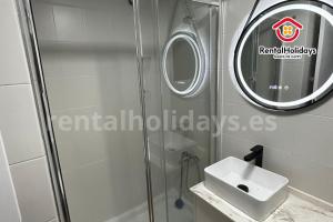 Charming 3-Bedroom Apartment in Oropesa del Mar, Spain