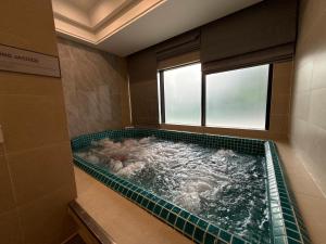 Studio GH6 opposite the Square, Vincom Mega Mall