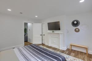 Pittsburgh Modern and Cozy 1 Bdrm With Free Street Parking