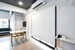 Yellow Place Sukhumvit Soi 2 - เยลโล เพลส สุขุมวิทซอย 2 Pro