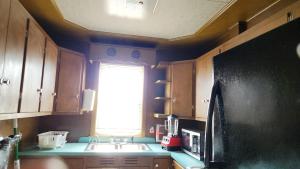 Cozy Newly Furnished 2-Bedroom Home, Manchester