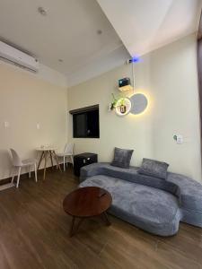 Là La Cà Homestay & Hotel
