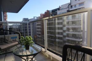Soho ARK - 7th Floor Stylish, Balcony & Sunset