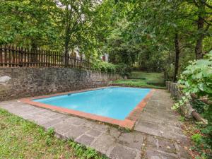 Holiday Home with Garden and shared pool