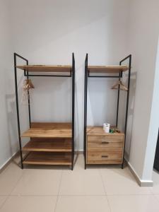 Industrial Loft Haven 5BR, 4BA for 12 Pax Steps to Playground and Heart of Segamat