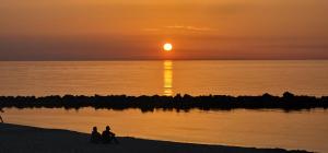 Darłowo Premium Holiday Sunset Blvd Apartment for Two by Marina Royale
