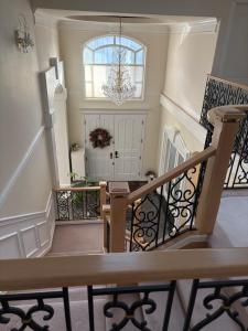 Cozy home near YVR with free parking