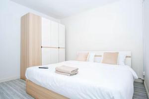 Modern 2 bedroom House Near Rawai beach, Teera House