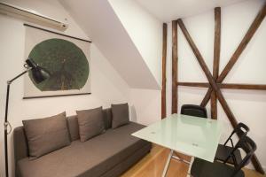 FLH Fresh and Cozy Old Town Duplex