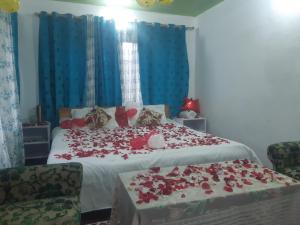 Rose Bowl Guest House, Srinagar Dal Lake