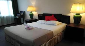 Hotel Centrepoint (Self Check In After 5PM)