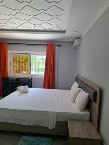 Marks Fahari Retreat
