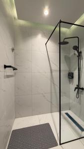 301 tara-JRE Jabal Al Lweibdeh with stunning view