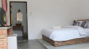 Monoko Porploen Resort Suanphung