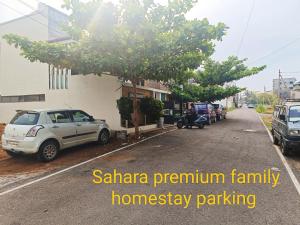 Sahara penthouse family, Stay