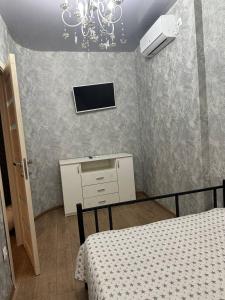 В центрі, біля жд, Одеський дворик