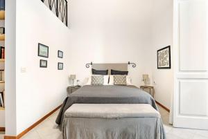 Authentic Apartment Toledo - Green Chiaia Three
