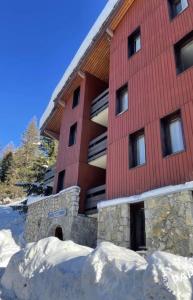 Duplex rénové, 10 couchages, piscine et sauna