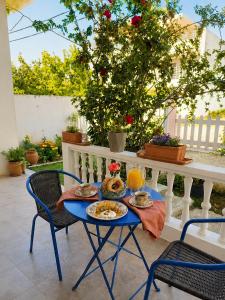 Anatolis Apartment near Airport,Rafina Port,Beach