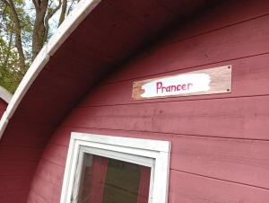 Schlaffass "Prancer" am Stolpsee, Mecklenburger Seenplatte