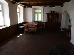 Škola Kačerov
