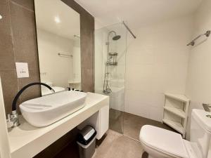 Sherpa Apartments