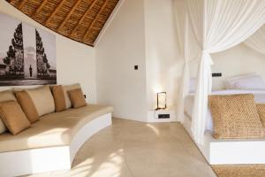 Unique Round Villa with Ocean View with private pool by Arthousebali, Uluwatu