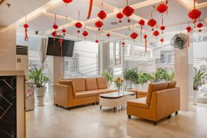 Art Deluxe Hotel
