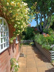 Santi Bhavana Bed & Breakfast