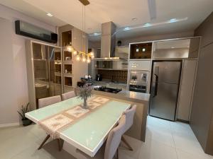Apartamento no Campeche a 100 metros da Praia