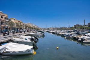SeaFront YachtView VallettaView