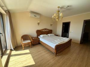 Chateau Del Marina Penthouses
