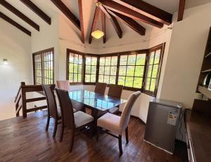 Suite para 5 con balcón y hamaca en Zona top