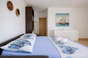 Timila Azure Cosy Seaview Apartment