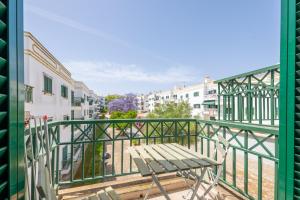 Serene Stay Algarve - Near Cabanas Beach & Train