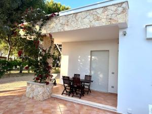 Villa Edoardo con pineta a 250 metri dal mare