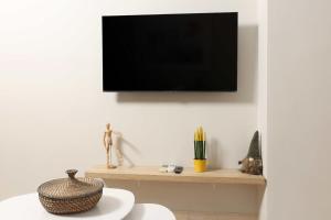Minimal Vibe Rotonda
